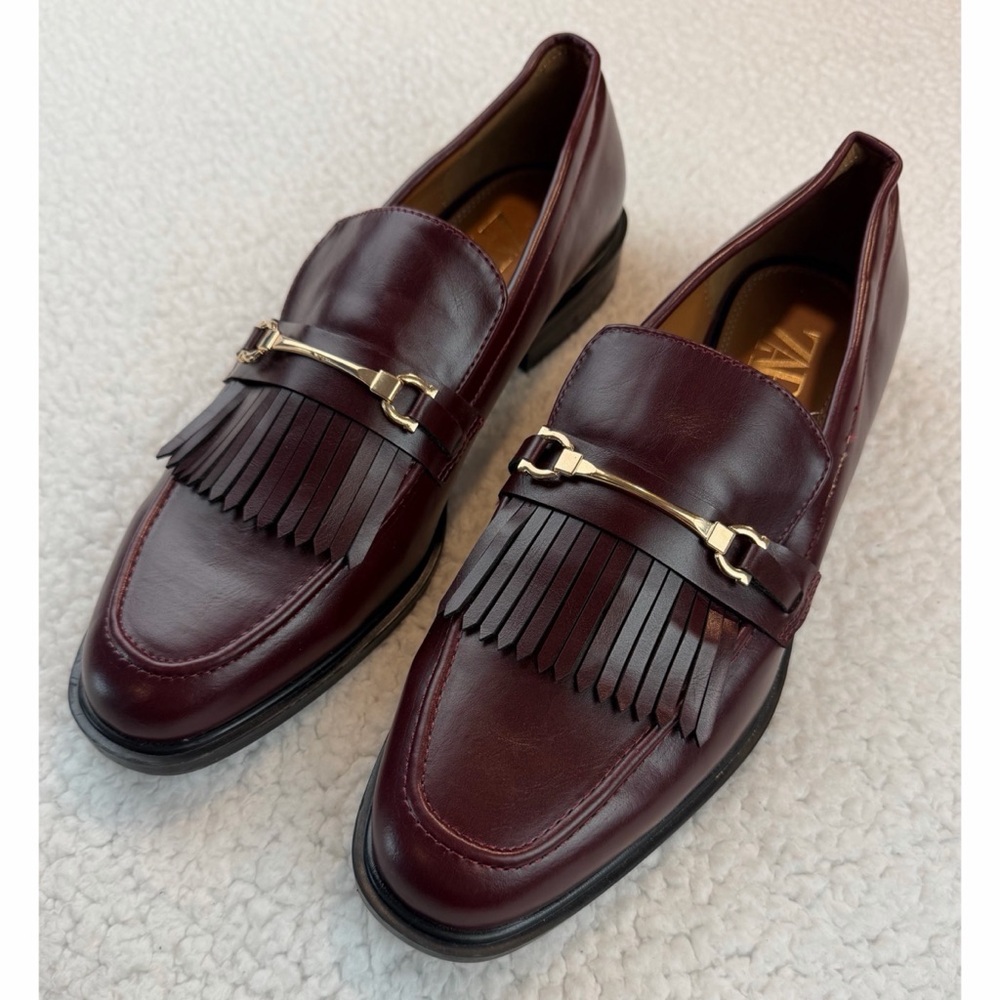 ZARA • Burgundy Leather Fringe Loafers w/ Gold Horsebit Hardware, EU 40 (US 9) - Picture 3 of 16